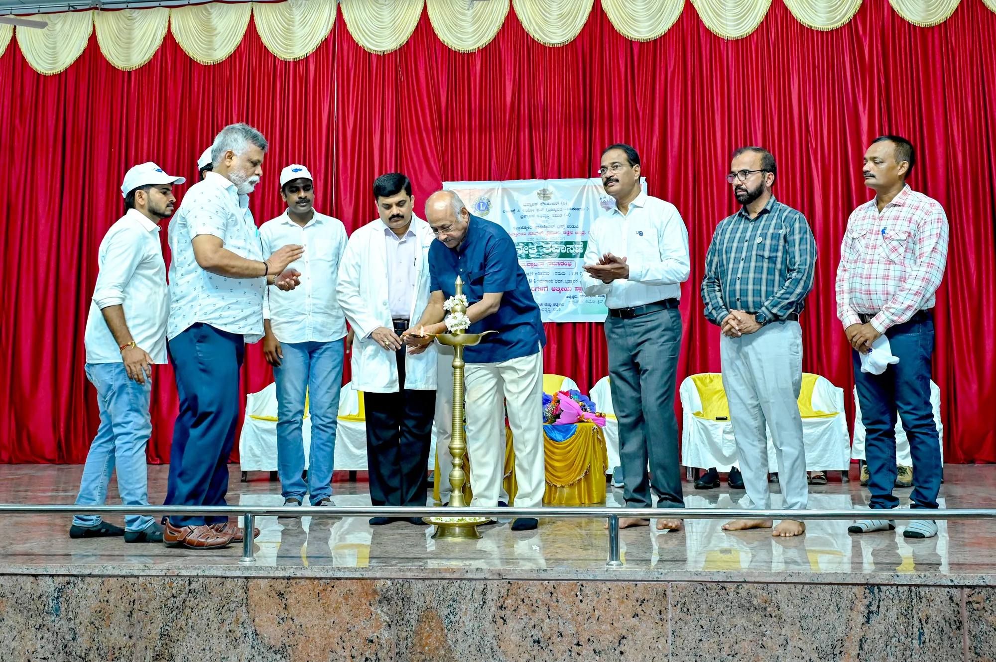 ಮೊಬೈಲ್ ಬಳಕೆಯಿಂದ ಶೇ. 30 ರಷ್ಟು ಮಕ್ಕಳ ಕಣ್ಣಿಗೆ ತೊಂದರೆ – ಡಾ | ಕೃಷ್ಣಪ್ರಸಾದ್