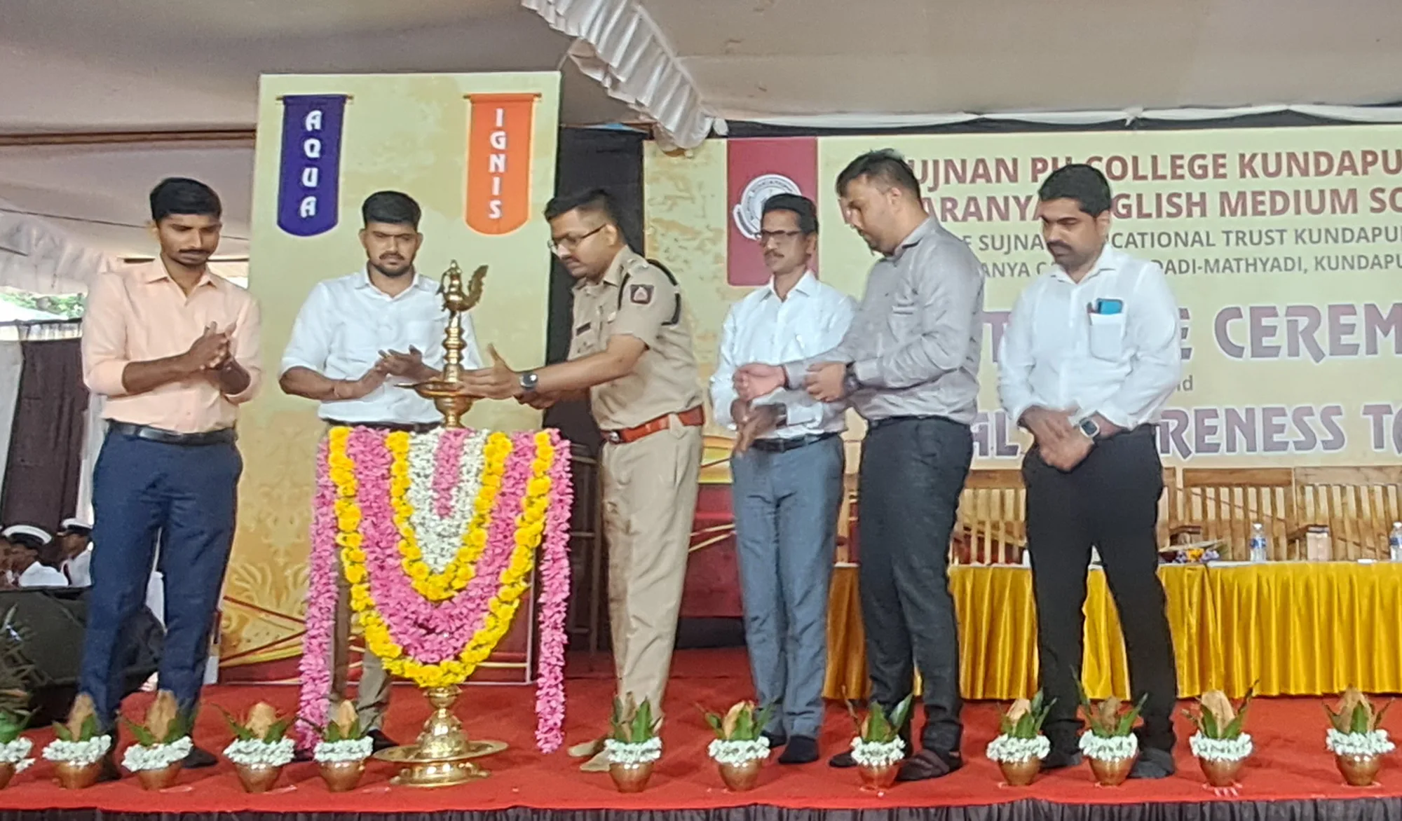 ಸುಜ್ಞಾನ ಪದವಿ ಪೂರ್ವ ಕಾಲೇಜಿನಲ್ಲಿ ವಿದ್ಯಾರ್ಥಿ ಸಂಸತ್ತು ಪದಗ್ರಹಣ; ಬ್ಲ್ಯಾಕ್‌ಮೇಲ್ ಮಾಡುವ ಘಟನೆಗಳು ನಡೆದರೆ ವಿದ್ಯಾರ್ಥಿಗಳು ಪೊಲೀಸರ ಹತ್ತಿರ ಬರಬೇಕು – ಎಸ್ಪಿ ಹರಿರಾಮ್ ಶಂಕರ್