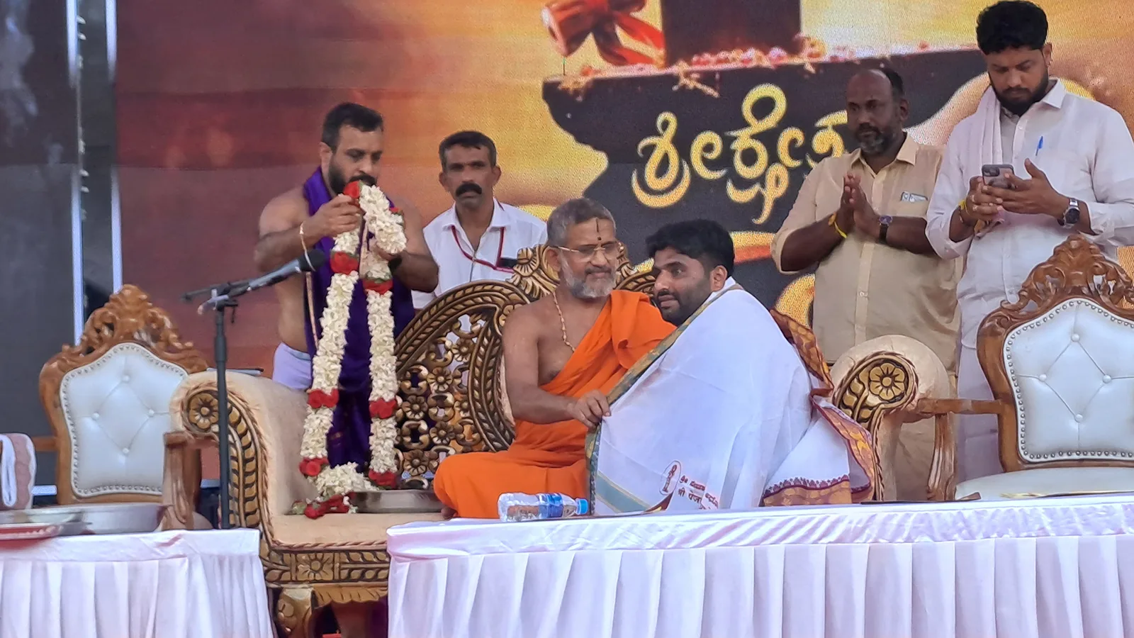 ಕದ್ರಂಜೆ ಶ್ರೀಮಹಾಲಿಂಗೇಶ್ವರ ದೇಗುಲದಲ್ಲಿ ಬ್ರಹ್ಮಕಲಶೋತ್ಸವ ಧಾರ್ಮಿಕ ಸಭೆ