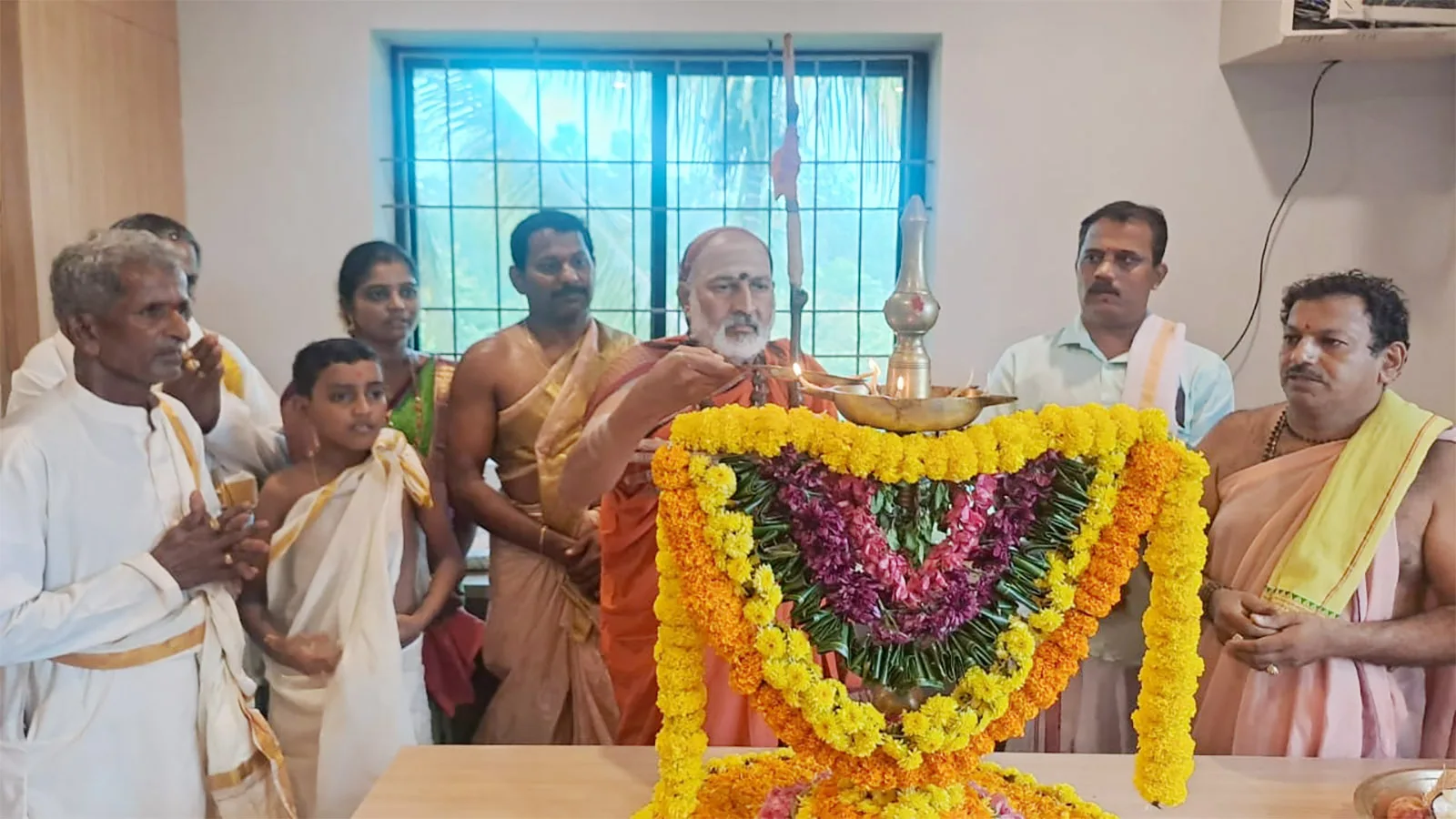 ವಿನಾಯಕ ಇಂಟೀರಿಯರ್ ಸ್ಥಳಾಂತರ; ಚಾಂತಾರು ದೇವುಬೈಲಿನಲ್ಲಿ ಸ್ವಂತ ಕಟ್ಟಡದಲ್ಲಿ ಉದ್ಘಾಟನೆ